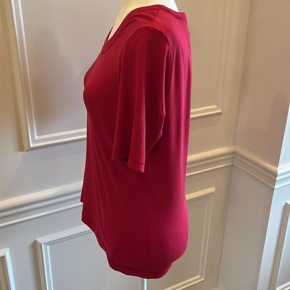 Chico’s Red Short Sleeve Shirt - Picture 2 of 6